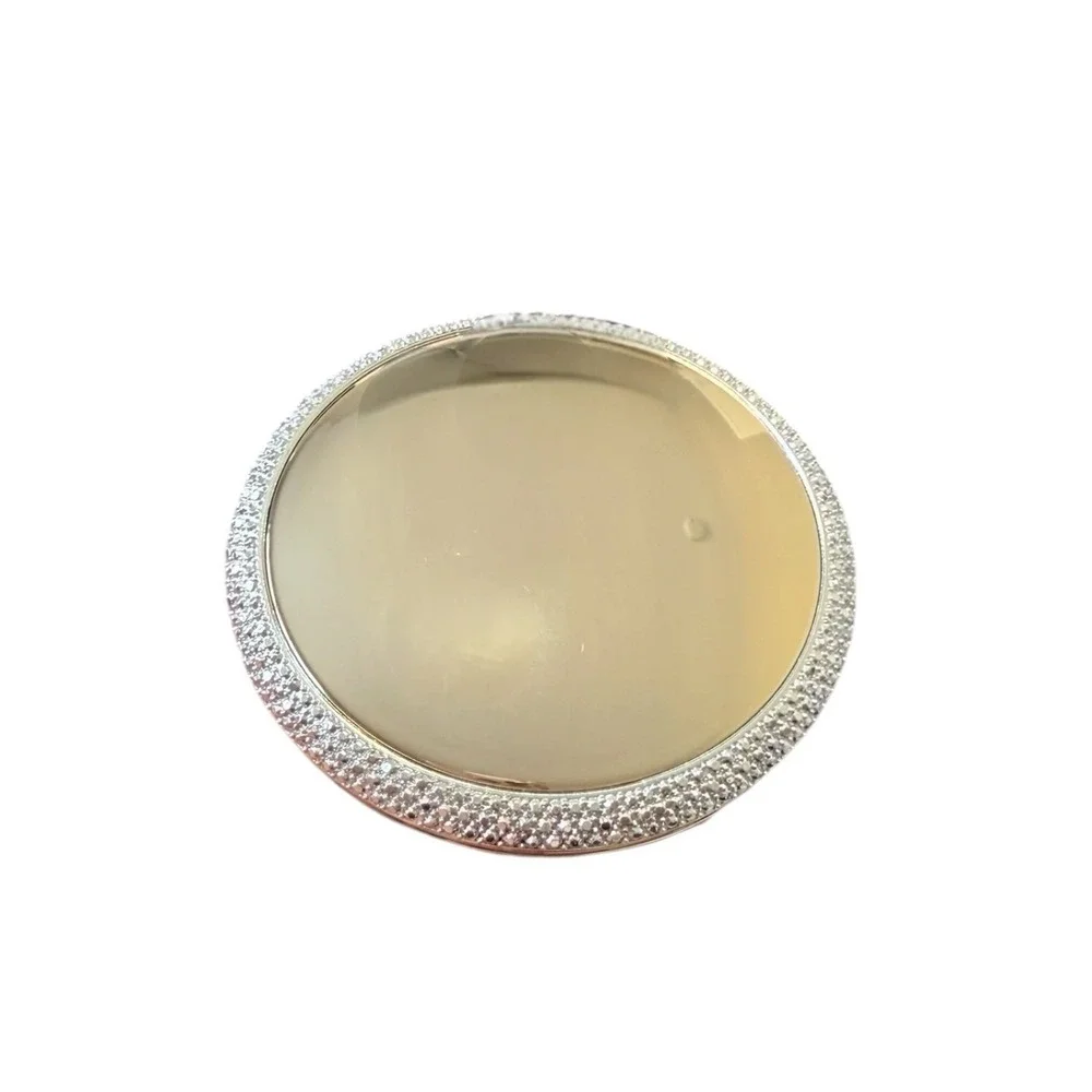 Elizabeth Taylor Light Translucent Pressed Powder Compact w‎ Mirror .30 OZ VTG